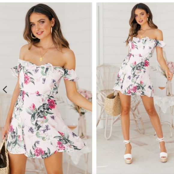 Dresses & Skirts - Love Me Gently Dress